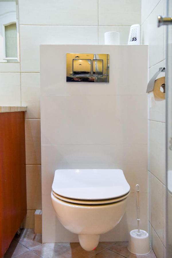 Bed and Breakfast Fotex Зомбки Экстерьер фото
